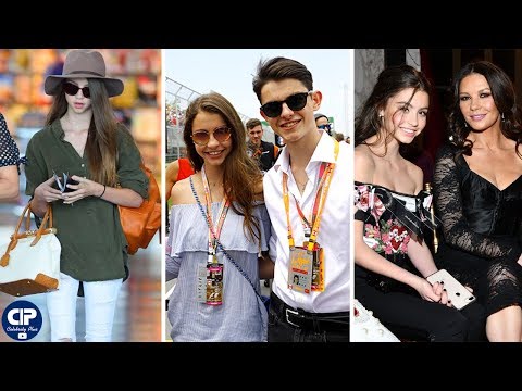 Videó: 8 híresség, akik vak randevúkon találkoztak