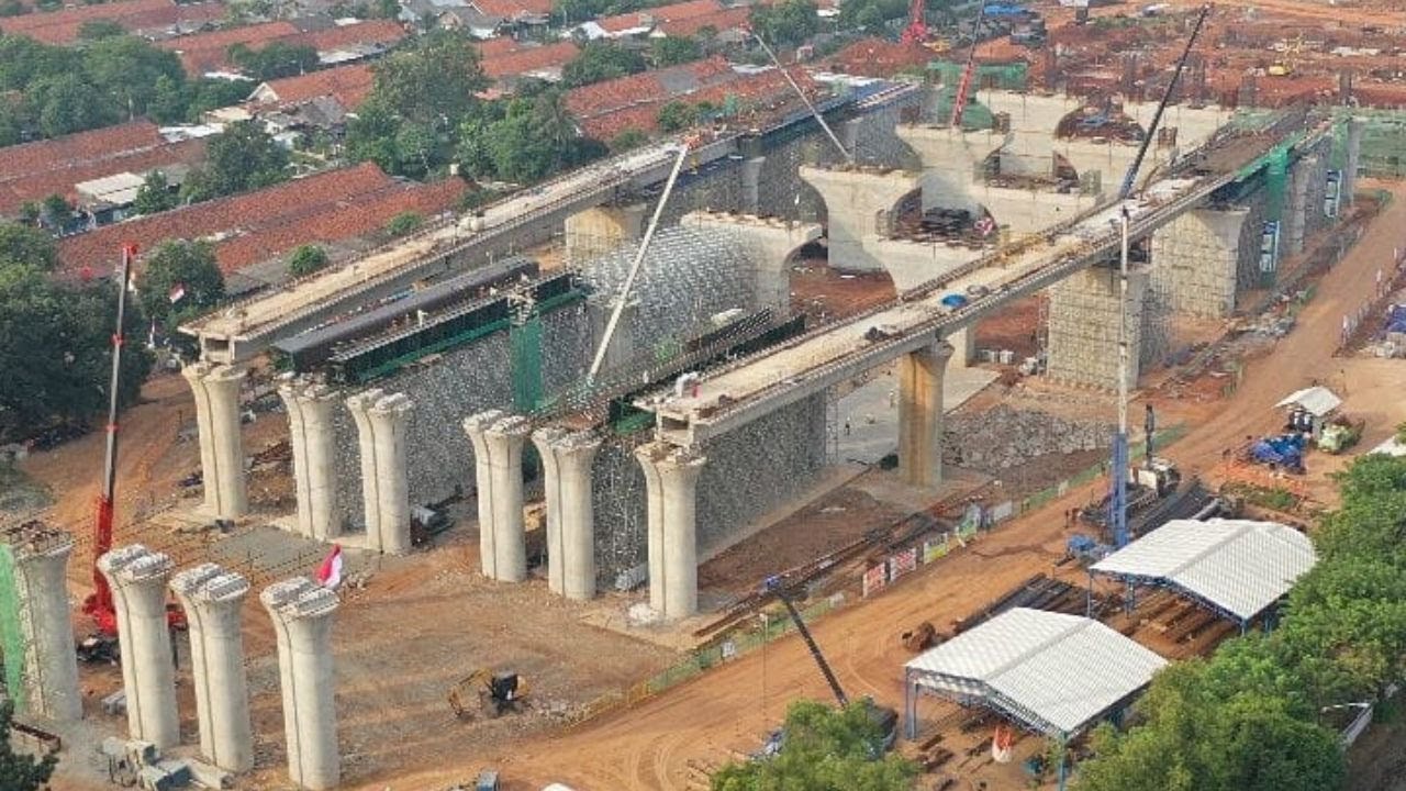 Progres Kereta Cepat Jakarta Bandung - Stasiun Halim & Stasiun Karawang