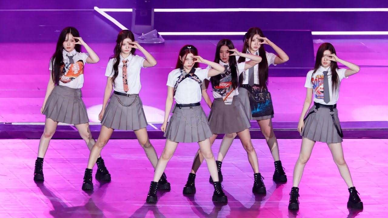 NMIXX 엔믹스 (O.O 오오) | 서울페스타 개막식 4K 직캠 220810