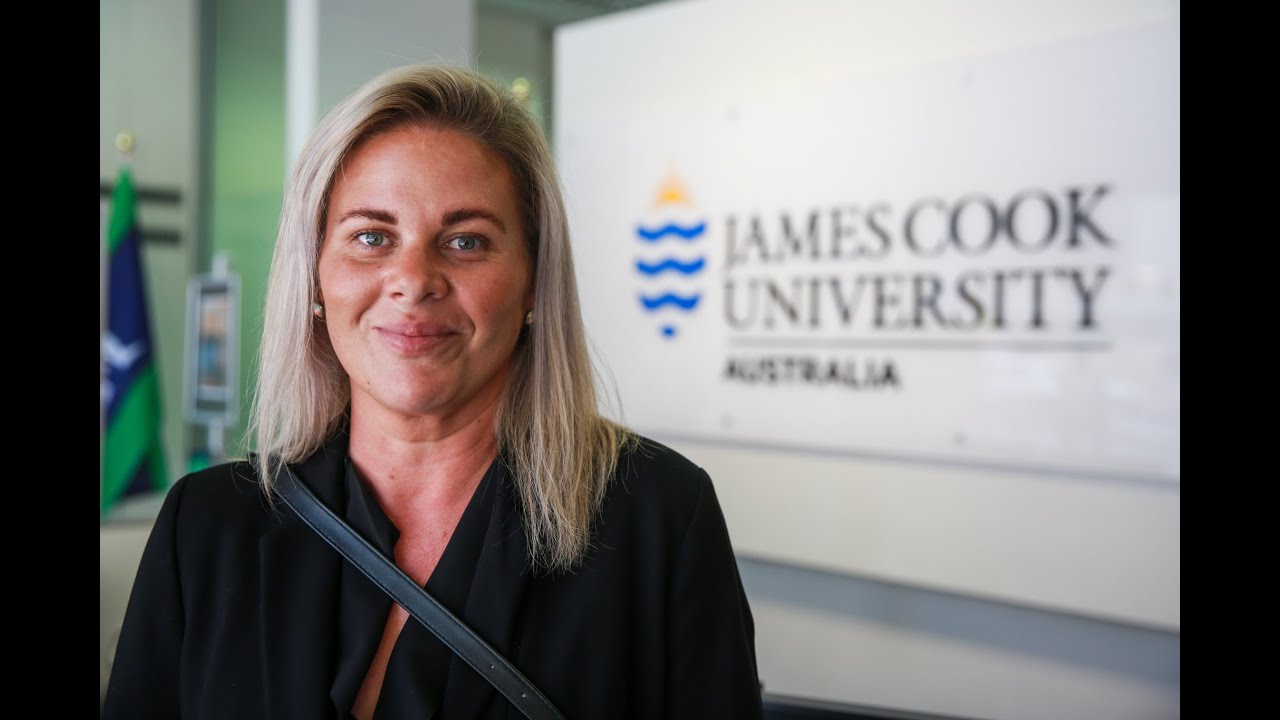 Study Bachelor of Social Work