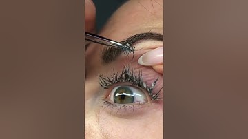 Removing Lashes | How to remove eyelashes extensions | Dirty Lashes | Not painful at all