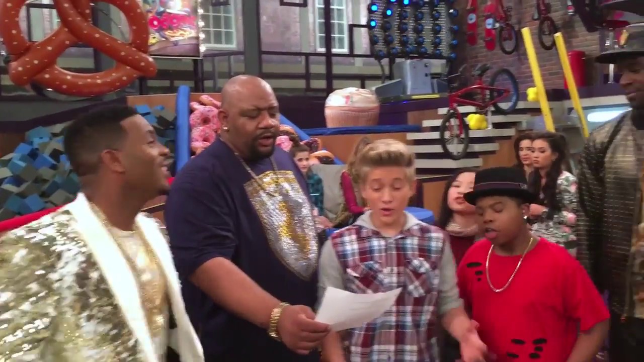 Dan Schneider Game Shakers Game Shakers Sing The Icarly Theme Song Youtube