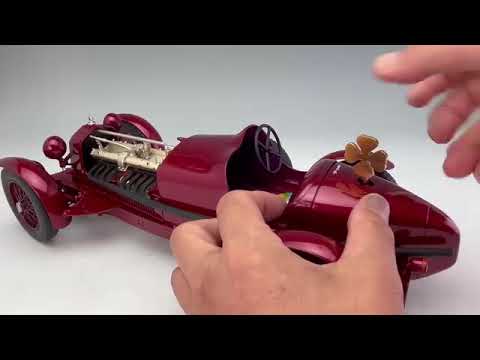 Italeri 1/12 scale Alfa Romeo 8c 2300 Roadster WIND-UP ! - YouTube