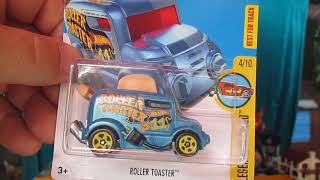 DOES IT DO ANYTHING???  Hot Wheels Roller Toaster Unboxing and Review