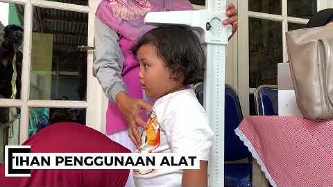 Tim PkM Kolaborasi  UNMER dan UNITRI, Tingkatkan Layanan Posyandu Flamboyan 07 Berbasis Digital