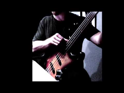 Edith & the Kingpin (Joni Mitchell) Hadrien Feraud on bass