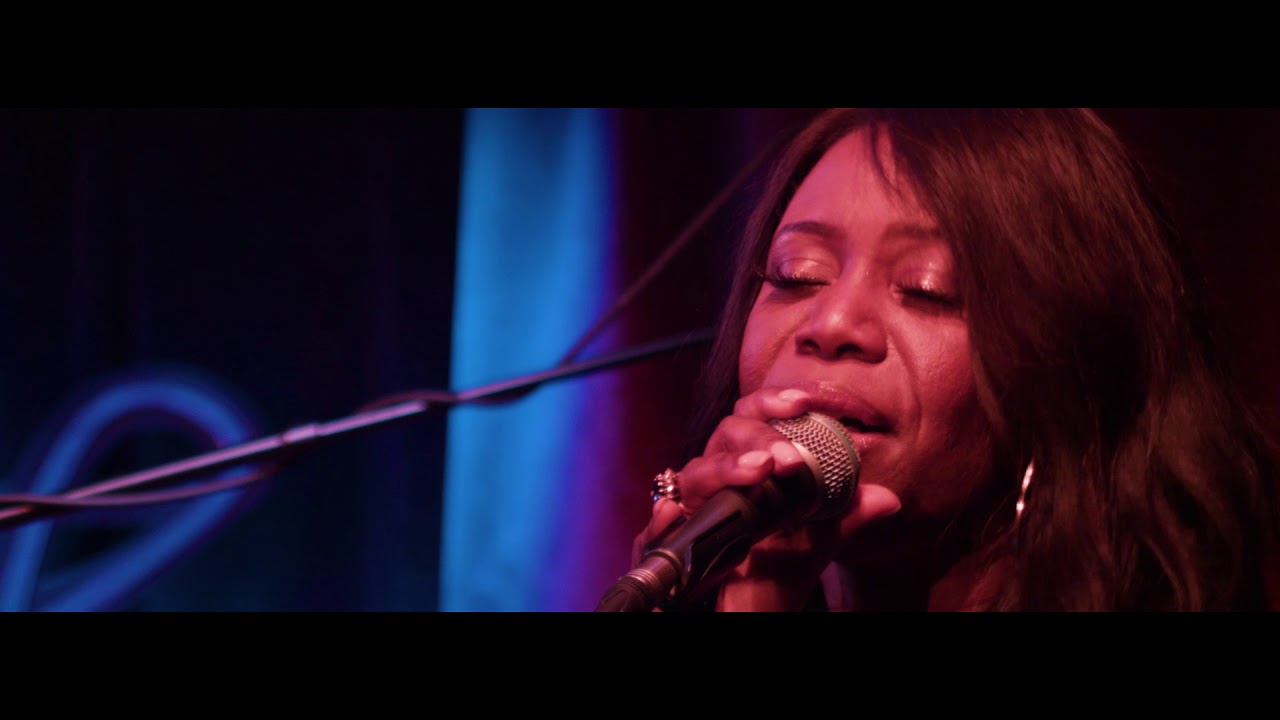 Come with me now - sung by Faye Simpson. Yes, she made me smile..