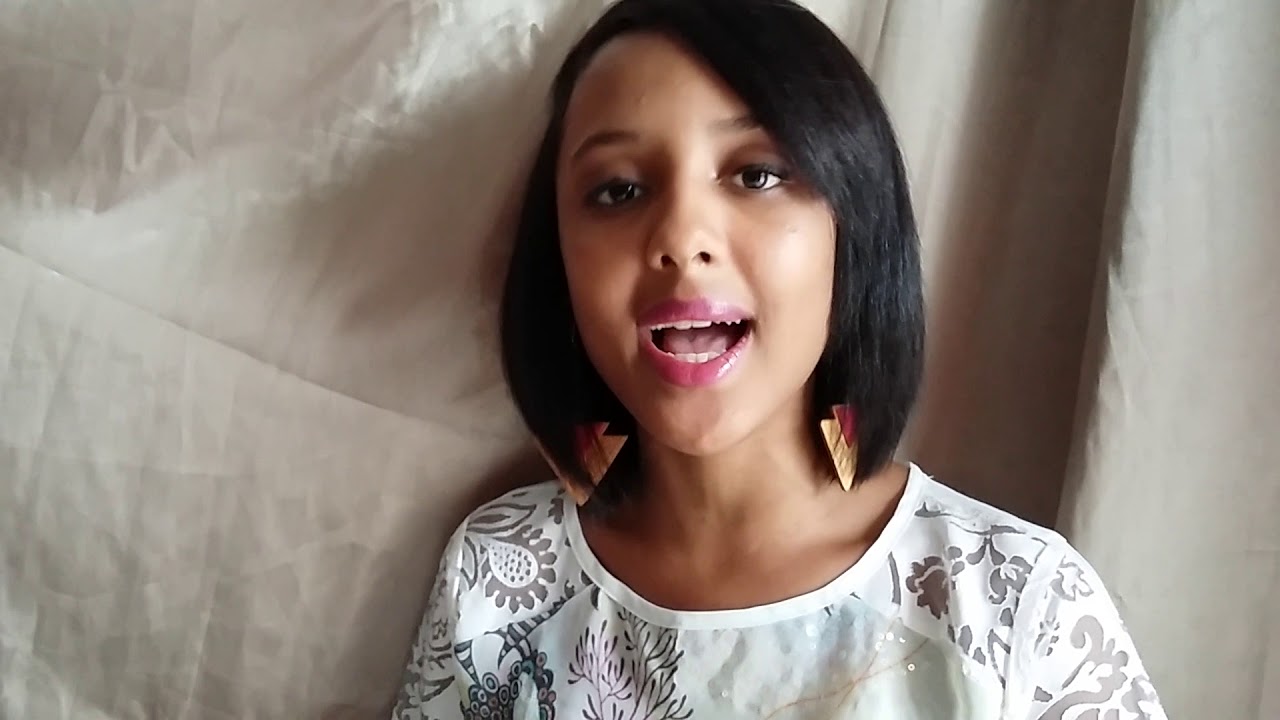 LINDIANE CANTA (LUAN SANTANA E ANITTA) RG