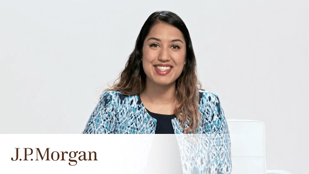 Shaping Communities as a Real Estate Banking Analyst What We Do J.P