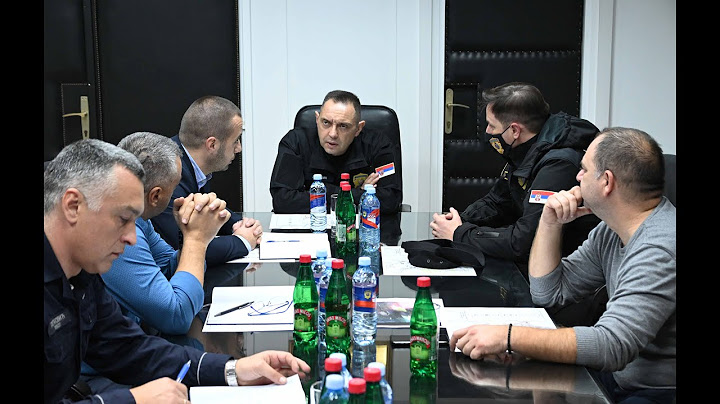 Ministar Vulin- sastanak sa pripadnicima policije koji rade na rasvetljavanju ubistva porodice Đokić