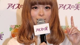 きゃりーがなめらかに食レポ...　「アイスの実ぱみゅぱみゅカフェ＠マンドゥーカ」オープンイベント(2)