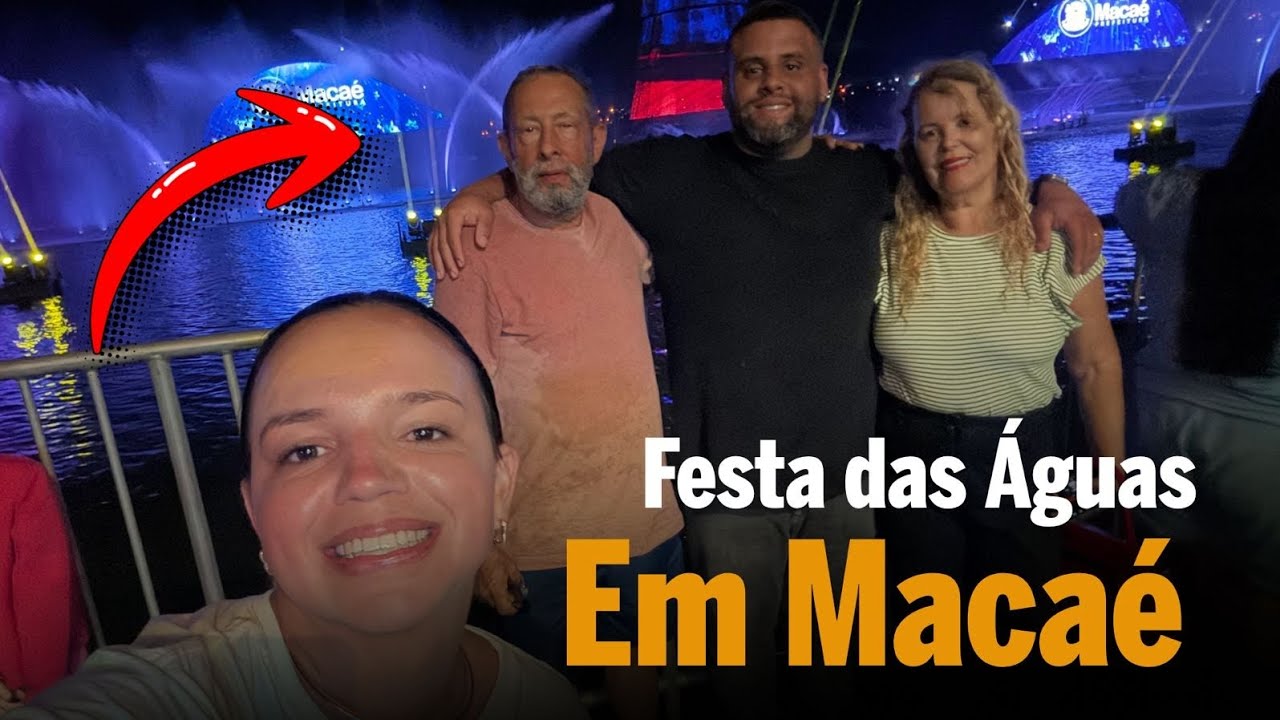 APRESETA O NASCIMENTO DE JESUS , A FANTASIA DO PAPA NOEL EM GRANDE ESTILO !