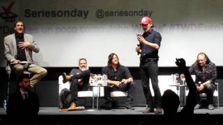 Andrew Lincoln reads a poem about Rick and Michonne.  (TWDeuroTour Madrid).