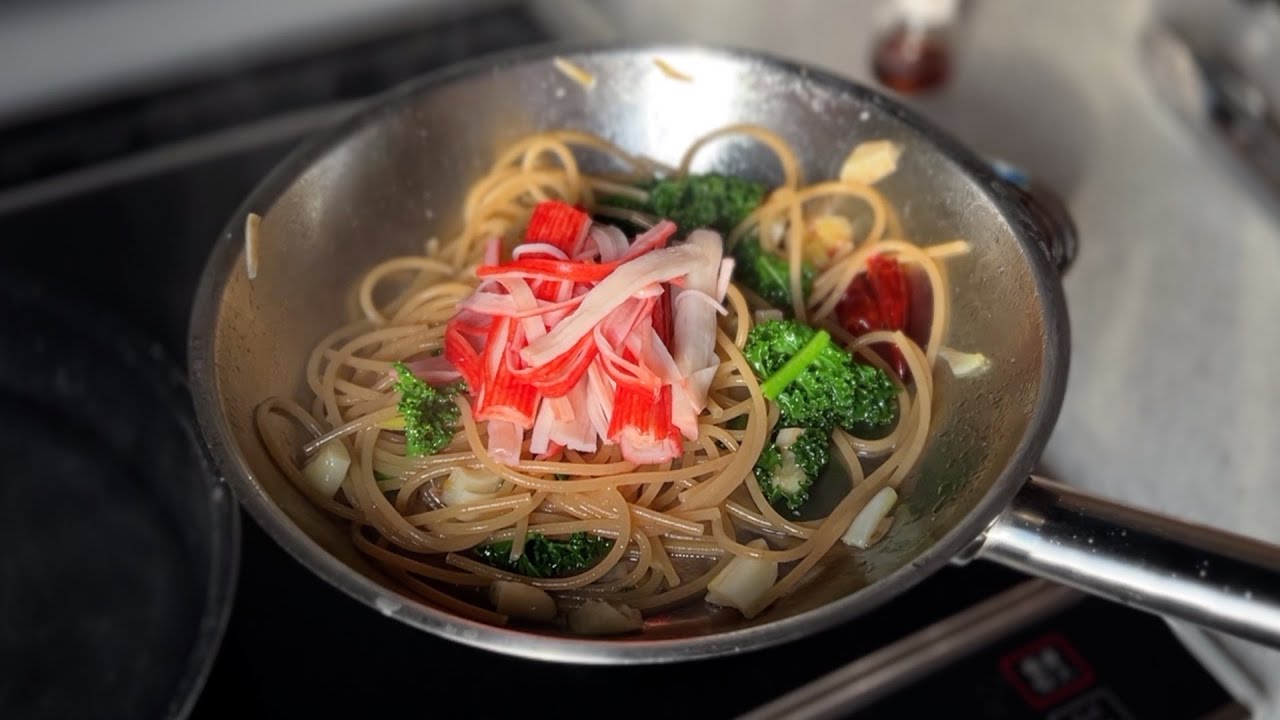 Fake Crab Linguine… But Kale Steals the Show 🥬🍝