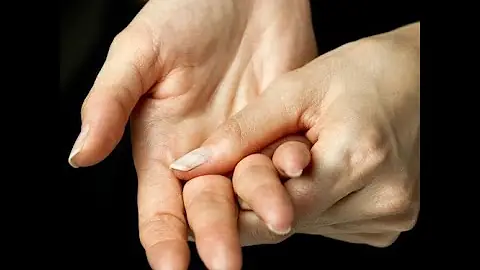 Como saber se vc rompeu o tendão do dedo?