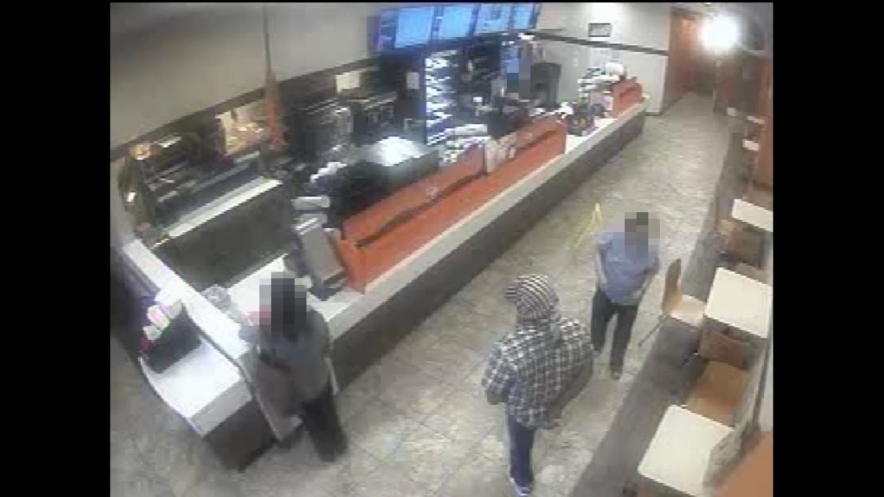 Person of Interest in Attempted Robbery, 2600 b/o Connecticut Ave, NW, on June 27, 2017 northwestern visayan colleges
