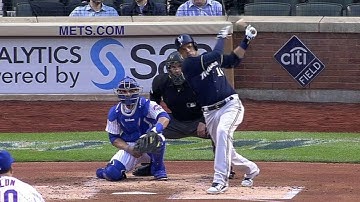 MIL@NYM: Ramirez opens the scoring with an RBI double