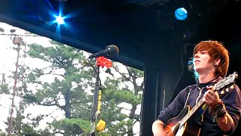 Christopher Drews guitar breaks! + I just Laugh
