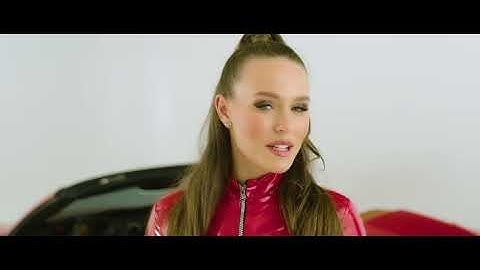 Laura Müller - SUPERSTAR (Offizielles Musikvideo)