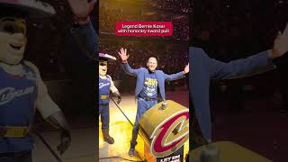 Bernie Kosar with Cavs honorary sword pull ahead of Game 2 vs. Raptors