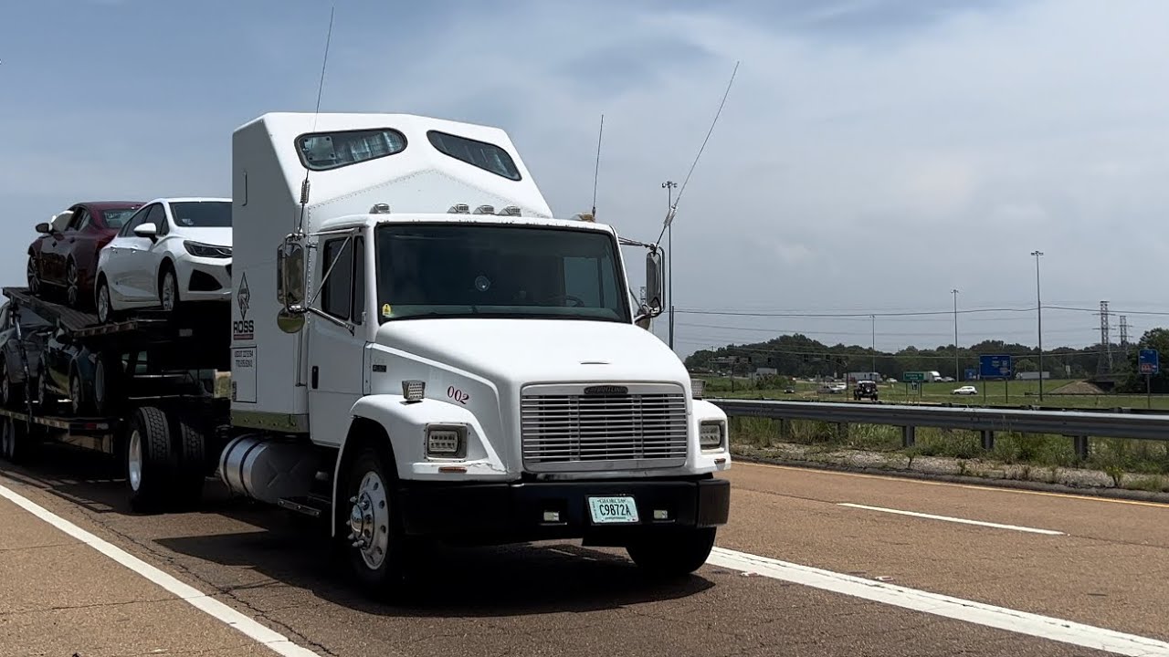 Truck Spotting On I-20 - Part 30