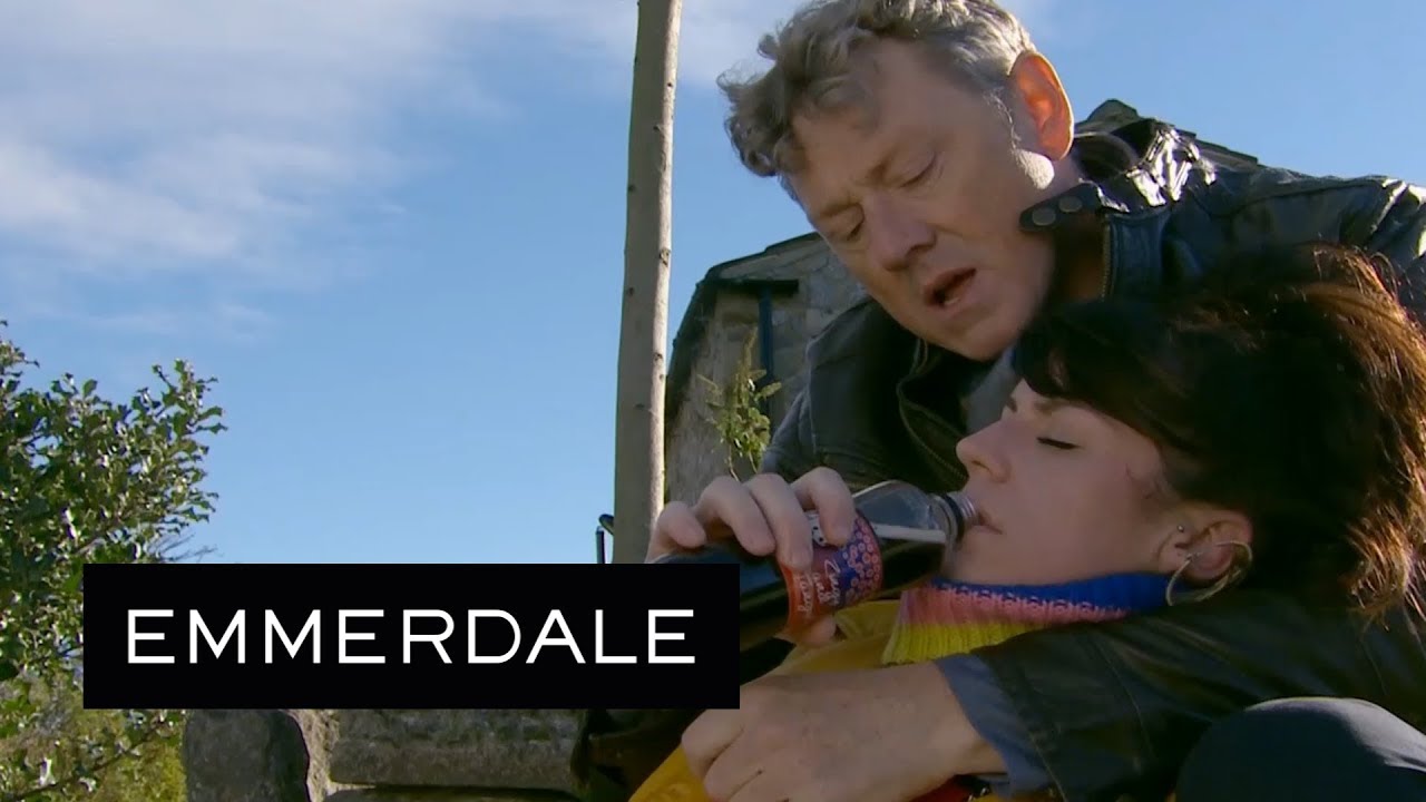 Emmerdale - Daz Finds Kerry Unconscious on the Roadside Emmerdale - Daz Finds Kerry Unconscious on the Roadside