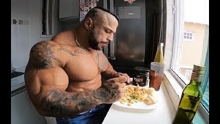 What Bodybuilders Eat on Cheat Days