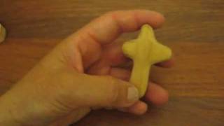 COMFORT CROSS ? WHAT IT IS, A EASY PROJECT TO CARVE a simple project for a beginner,, enjoy, arleen.