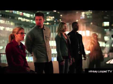 arrow-4x13-oliver-v-s-malcolm-merlyn-full-fight-(-oliver-cuts-malcolms-hand-off-)