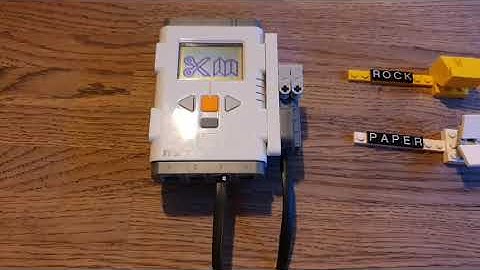 Lego Mindstorms: rock paper scissors game.