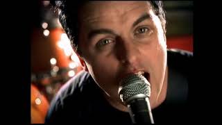 Green Day - Waiting [Official Music Video]