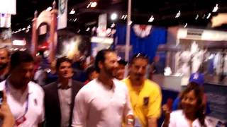 Andre Ethier walks through FanFest!