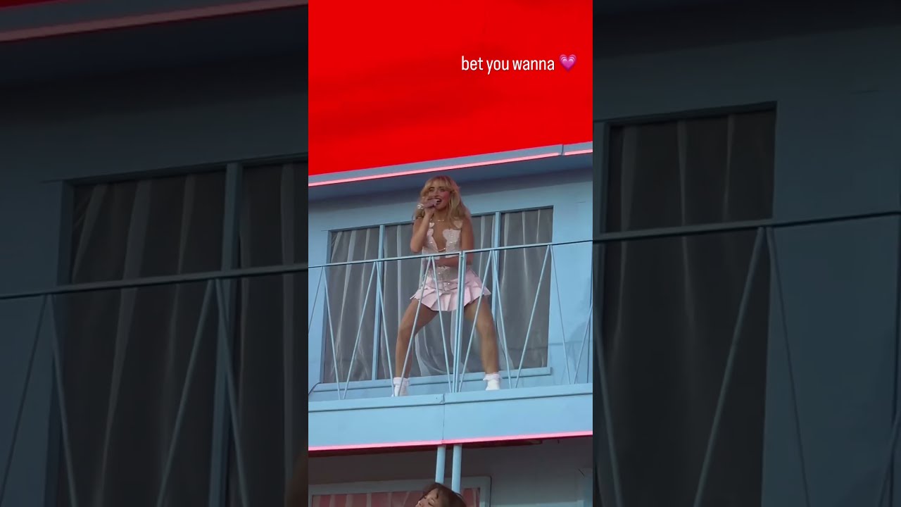 Sabrina Carpenter Bet U Wanna Coachella Weekend 2 