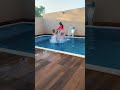 Dia de piscina muito calor🥵🥵🥵#feliz #calor -#youtuber #shorts #piscinas #diversao #figurinha