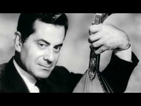 Farid El Atrach فريد الاطرش يافرحة الميى