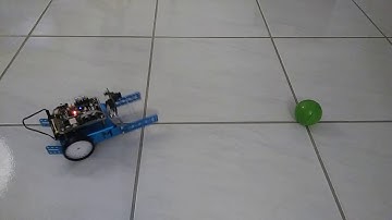 mBot getting the ball