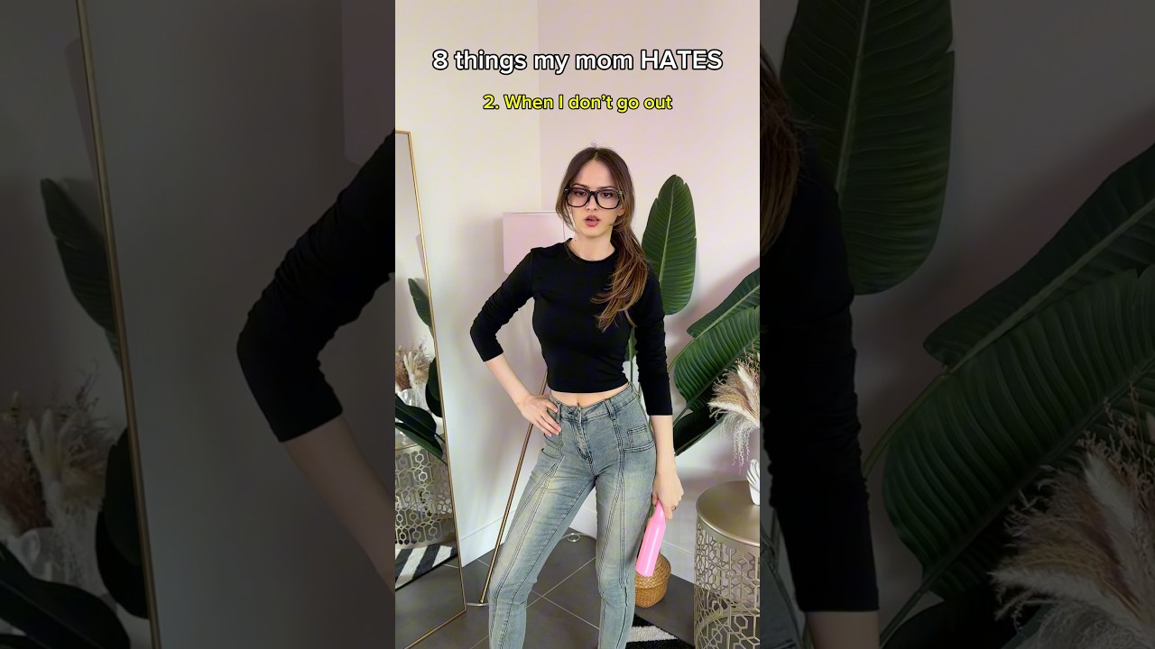 Moms are universal 👩🏻👩🏽👩🏼 #VictoriaPfeifer