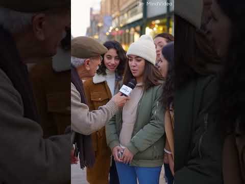 سألنا هالبنت شو اكتر شي بتحبيه بالشب شوفو جوابا