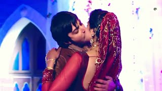 Hot kiss | kissing status | kiss status | New WhatsApp status videos HD