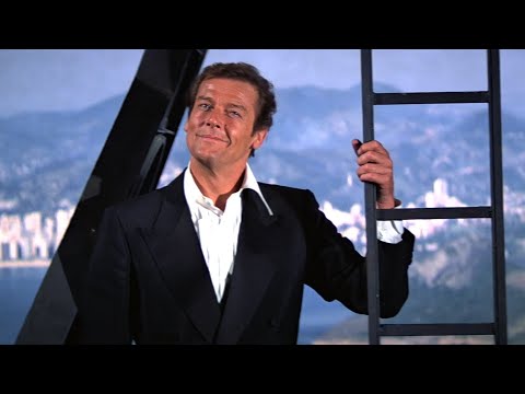 Moonraker - "His name's Jaws, he kills people." (1080p)