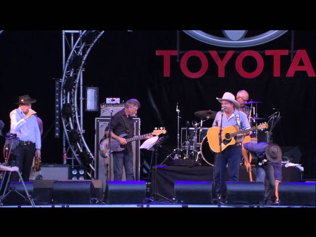 Back to the Bush - Bush Balladeers #TCMF2016 class=