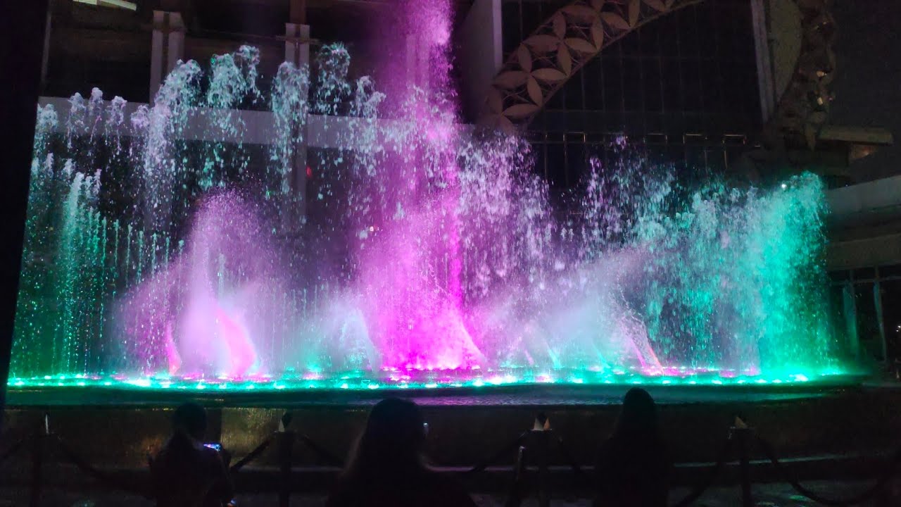 Fountain of Joy Dhirubhai Ambani Square Things to do in Mumbai