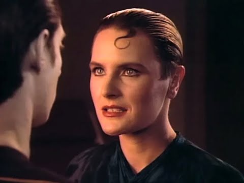 Data Leaks | review Star Trek: The Next Generation 102 "The Naked Now