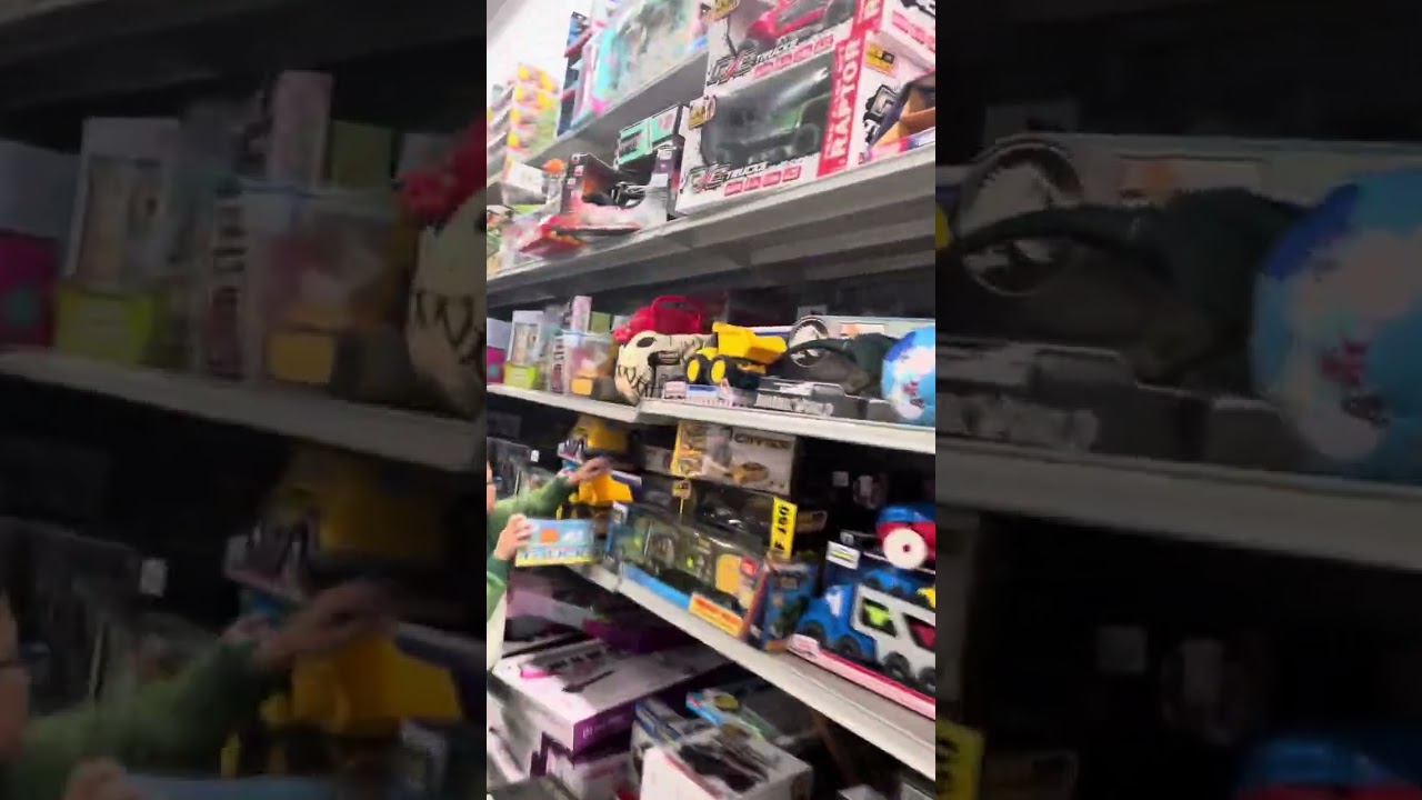 WALKING INTO BURLINGTON CLIFTON COMMONS CLIFTON NJ