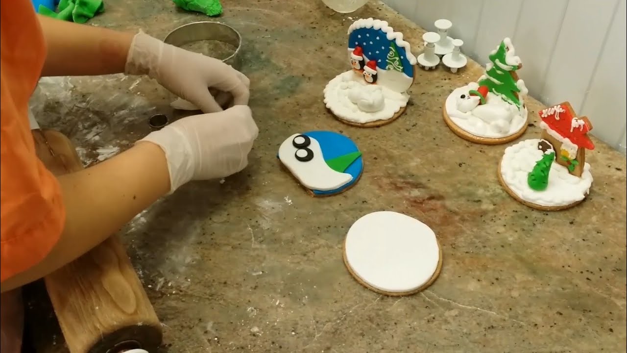 Декорация на коледни меденки