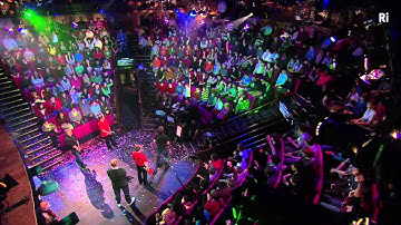 Christmas Lectures 2011: Can you see anything strange?