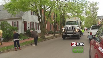 Residents clean up Oregon District neighborhood