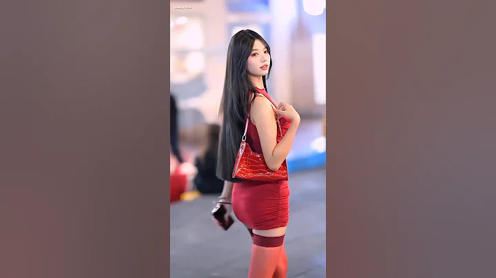 Chinese Street Fashion Girl 💖 | Outfit Trends#beautiful #fashion #chinesegirl #shorts #trending