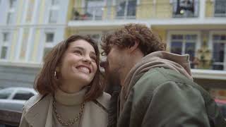 Parisian Romance: Navigating Love in the City of Lights