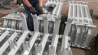 The production process of conveyor idler bracket hebei lanxin